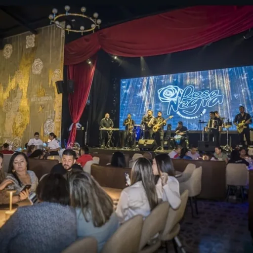 rosa-negra-salón-de-eventos